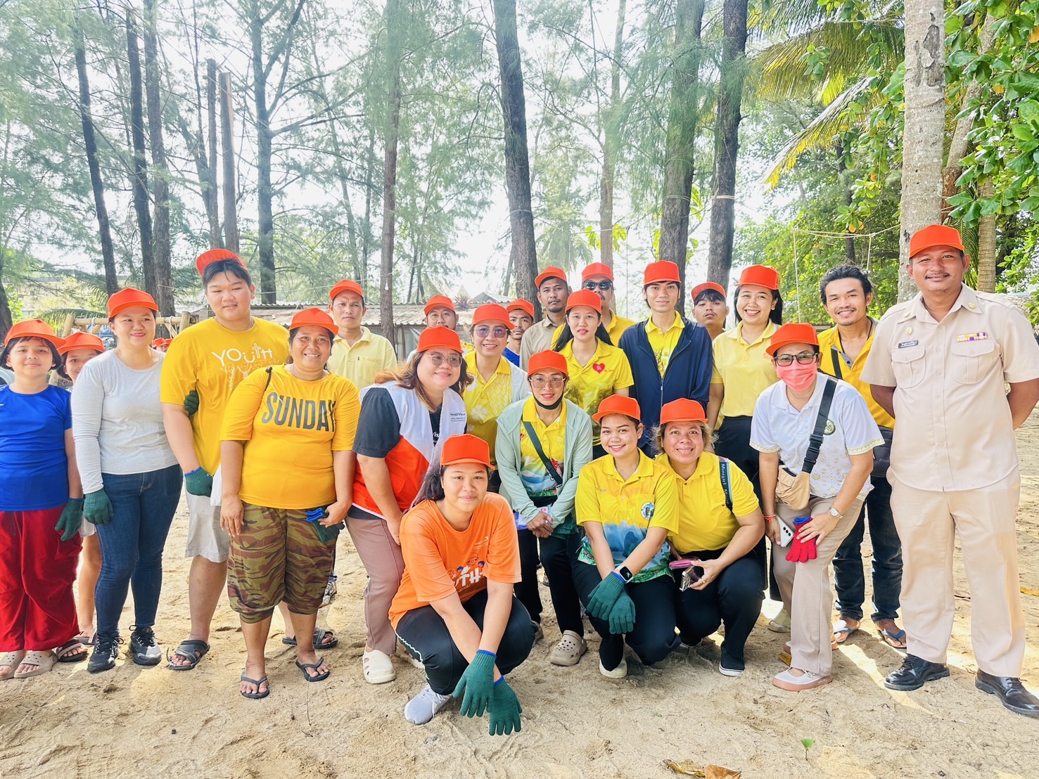 วันนี้ (9 มิ.ย. 68) เวลา 09.00 น. เทศบาลตำบลคึกคัก เข้าร่วมกิจกรรม "ชายหาดสวยด้วยมือเราโดยแกนนำเยาวชนศุภนิมิตตะกั่วป่า" ณ บริเวณชายหาดคึกคัก อ.ตะกั่วป่า จ.พังงา 🏖💙