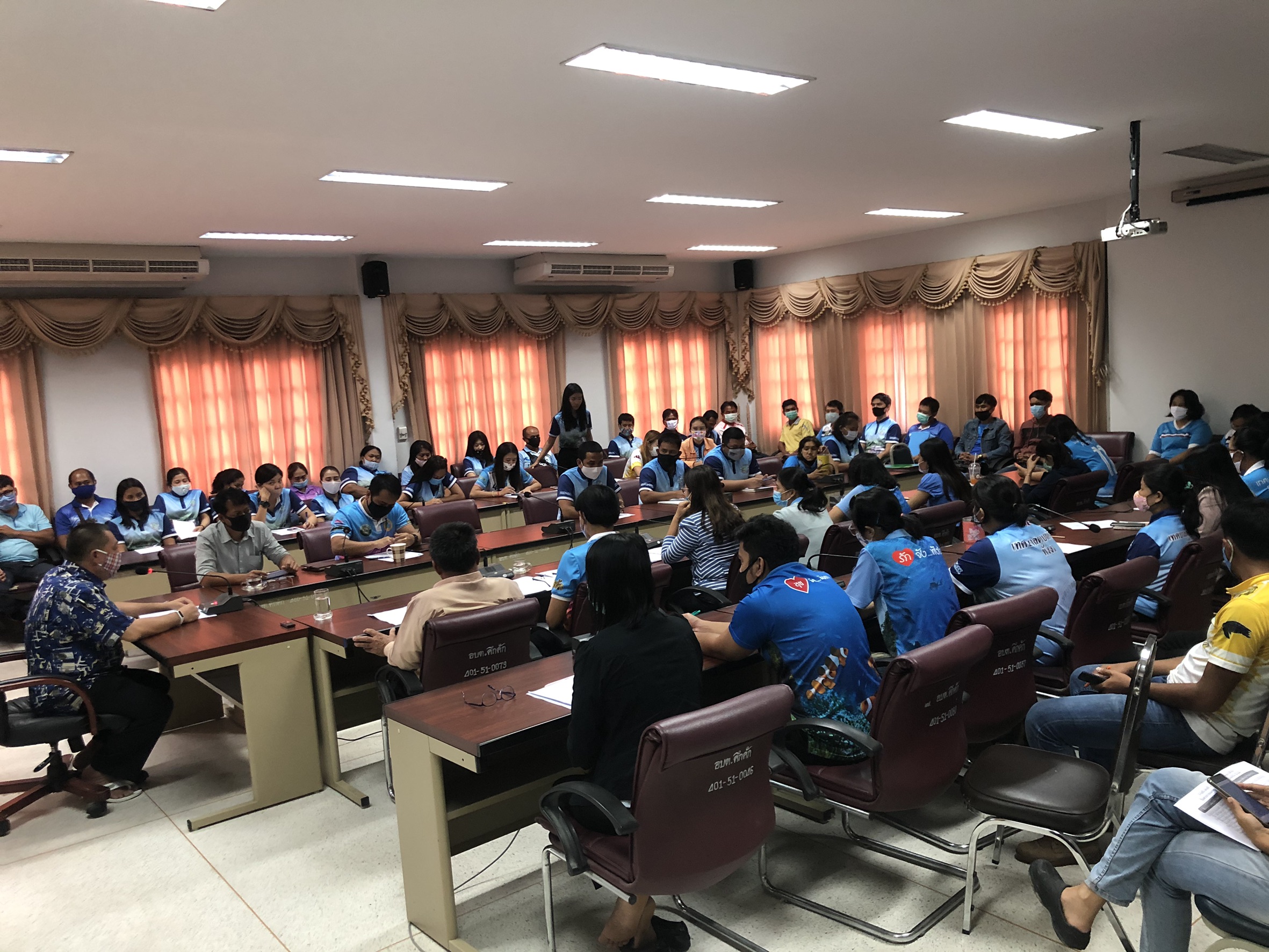 ประชุมผู้บริหารและบุคลากรของเทศบาลตำบลคึกคัก ประจำปีงบประมาณ พ.ศ.2565  เพื่อยกระดับผลการประเมิน ITA 