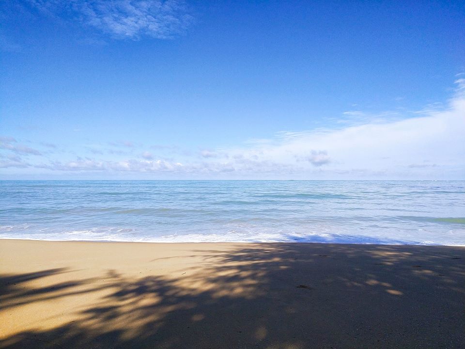  ชายหาดบางเนียง ตั้งอยู่ในพื้นที่ หมู่ที่ 5 บ้านบางเนียง ติดกับทะเลอันดามัน 
